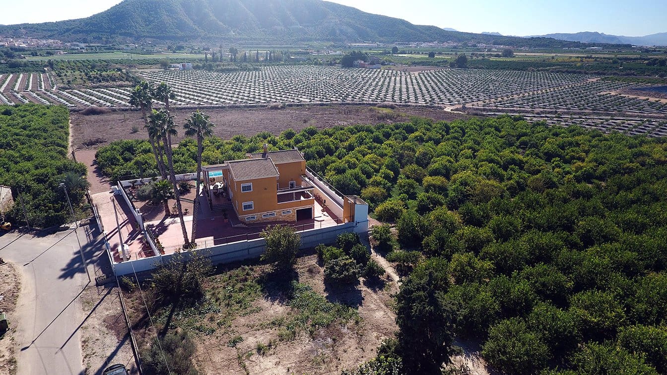 5 chambre Finca/Maison de Campagne à vendre à Orihuela avec piscine garage - 649 998 € (Ref: 8179167)