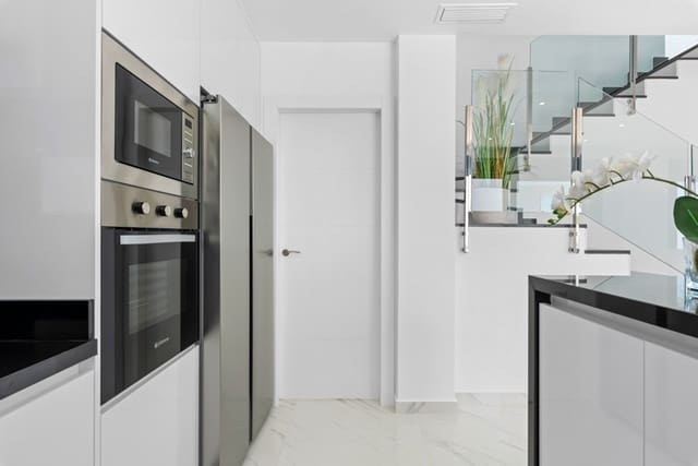 3 slaapkamer Villa te koop in Dolores met zwembad - € 375.000 (Ref: 8356878)