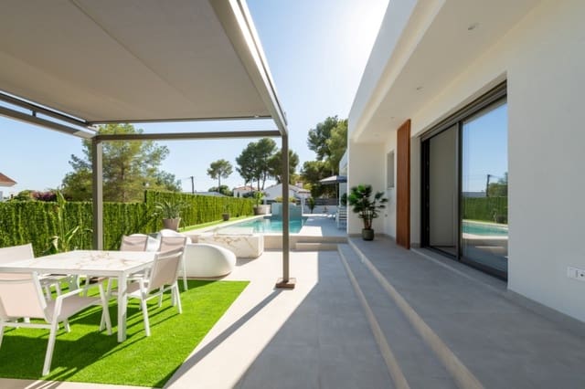 3 camera da letto Villa in vendita in Pinar de Campoverde, Pilar de la Horadada con piscina - 825.000 € (Rif: 8440802)