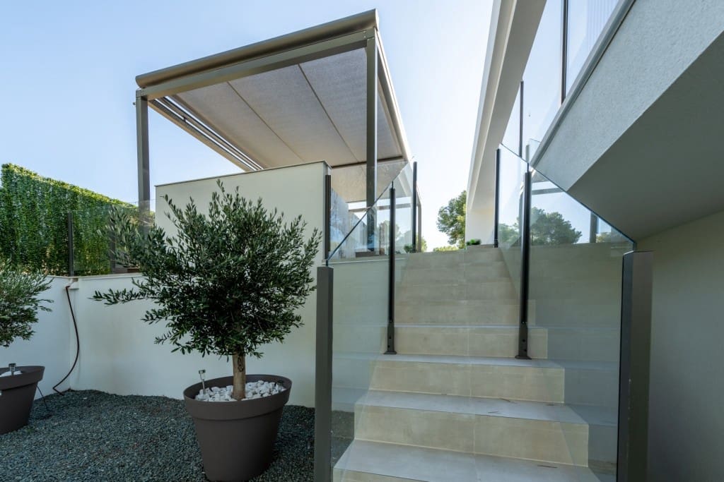 3 bedroom Villa for sale in Pinar de Campoverde with pool - € 825,000 (Ref: 8440802)