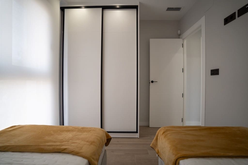 2 slaapkamer Penthouse te koop in Pilar de la Horadada met zwembad - € 330.000 (Ref: 8481125)