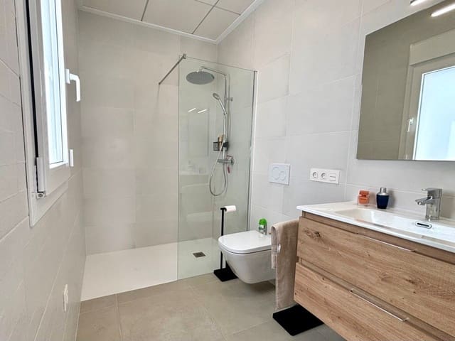 3 slaapkamer Villa te koop in Benijófar met zwembad - € 478.732 (Ref: 8533096)