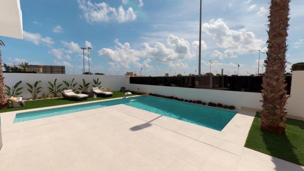 3 bedroom Villa for sale in San Pedro del Pinatar with pool - € 569,950 (Ref: 8536048)