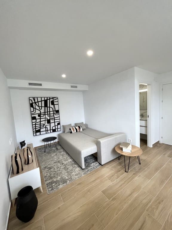 3 slaapkamer Halfvrijstaande villa te koop in Algorfa met zwembad - € 465.000 (Ref: 8541199)