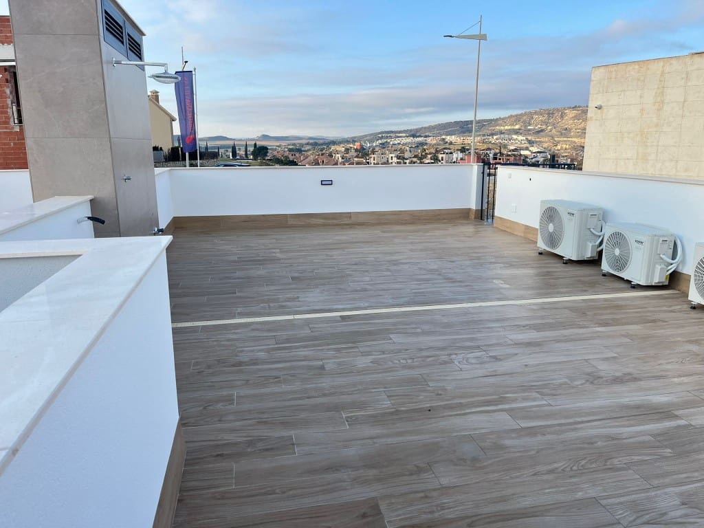 3 slaapkamer Halfvrijstaande villa te koop in Algorfa met zwembad - € 465.000 (Ref: 8541199)