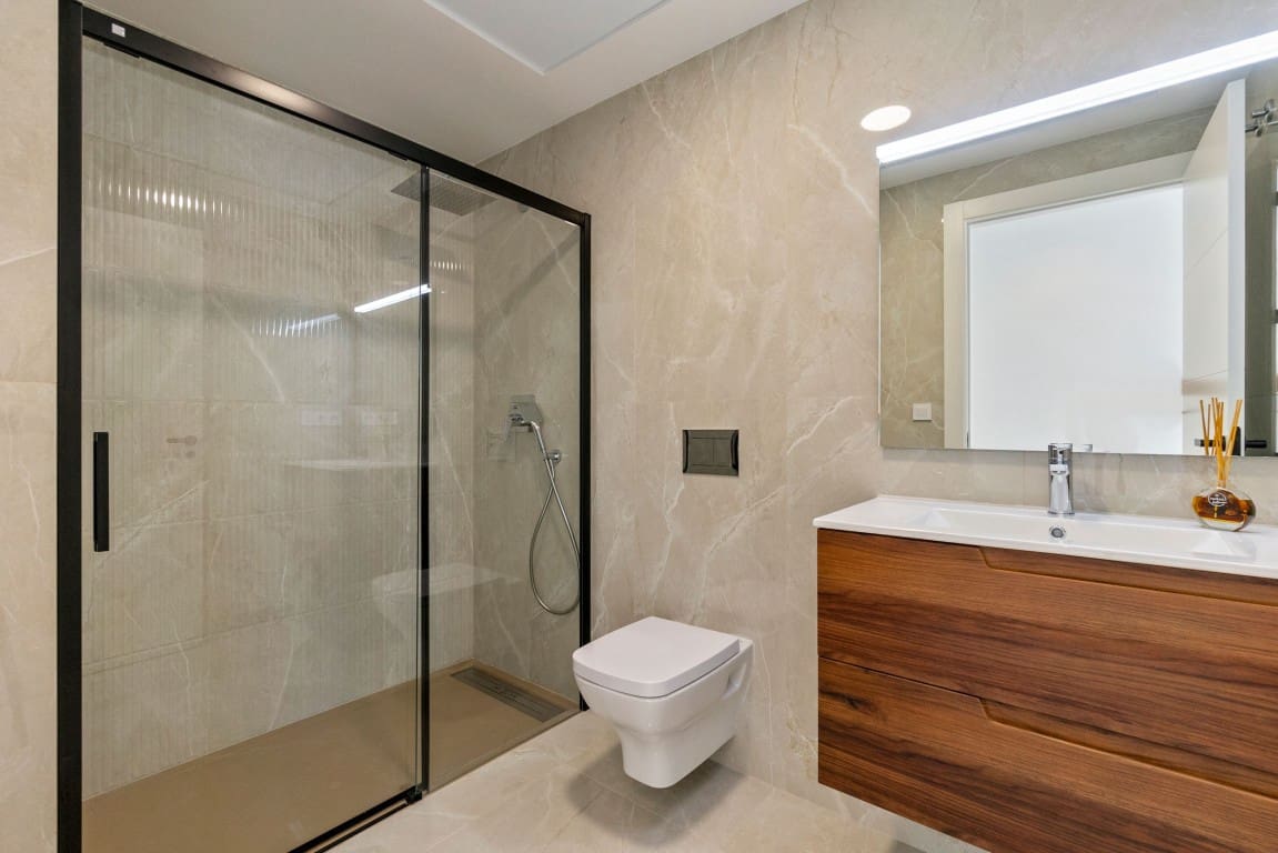 3 bedroom Villa for sale in Benijofar with pool - € 455,000 (Ref: 8575324)