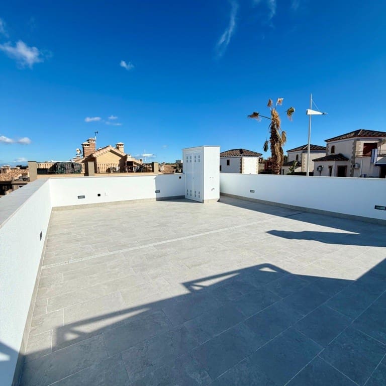 Ático de 2 habitaciones en Algorfa en venta con piscina - 302.000 € (Ref: 8660713)