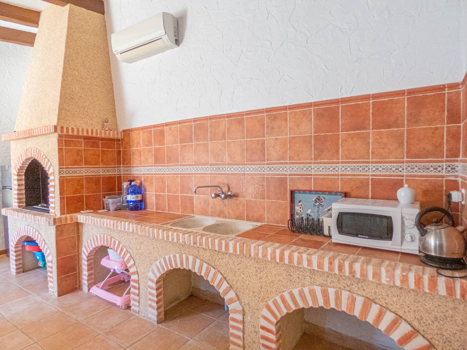 6 sovrum Villa till salu i Heredades med pool garage - 594 999 € (Ref: 8694226)