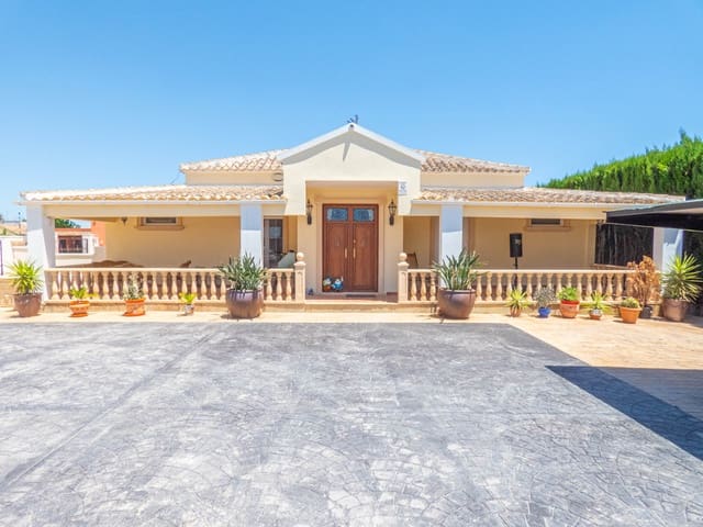 6 soverom Villa til salgs i Heredades, Almoradí med svømmebasseng garasje - € 594 999 (Ref: 8694226)