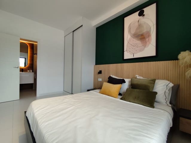 3 bedroom Apartment for sale in San Miguel de Salinas with pool - € 264,900 (Ref: 8723002)