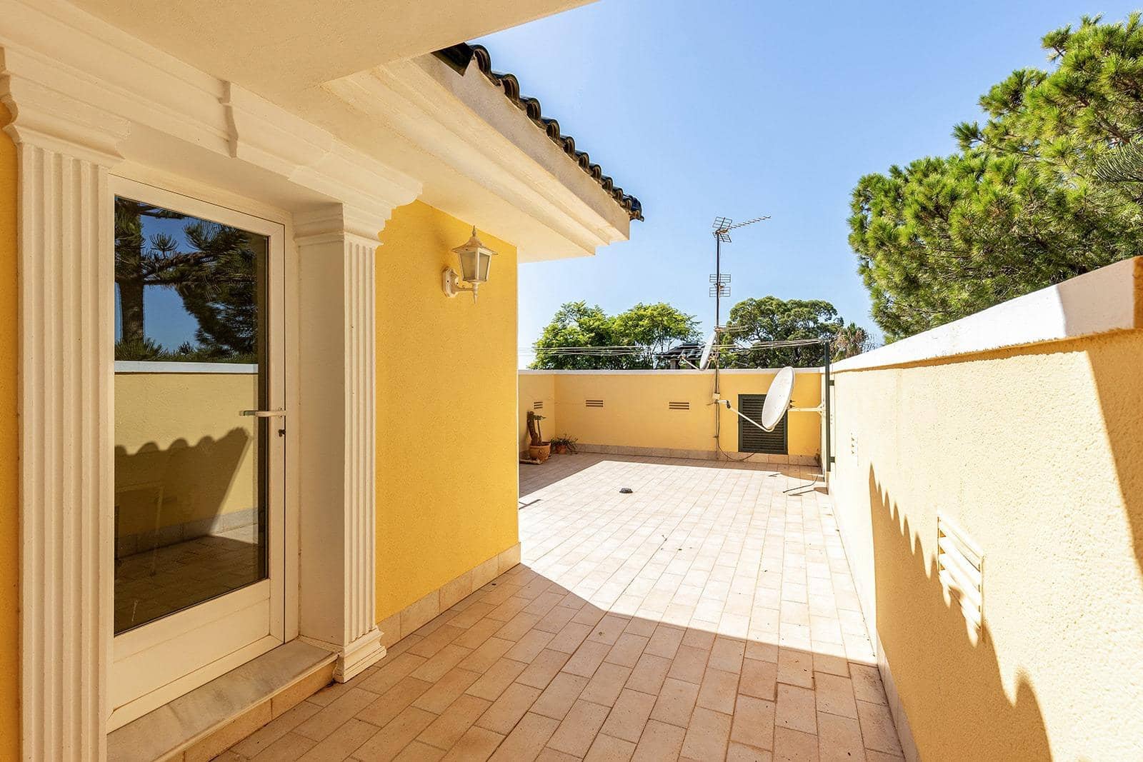 5 soverom Villa til salgs i Torrevieja med svømmebasseng garasje - € 730 000 (Ref: 8725785)