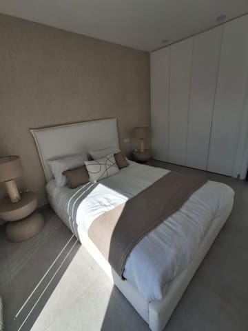 3 bedroom Villa for sale in Mil Palmeras, Orihuela with pool - € 539,900 (Ref: 8744493)