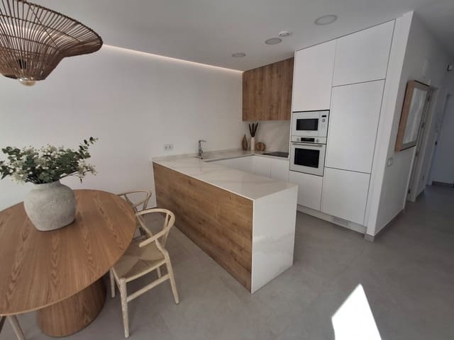 3 bedroom Villa for sale in Mil Palmeras, Orihuela with pool - € 539,900 (Ref: 8744493)