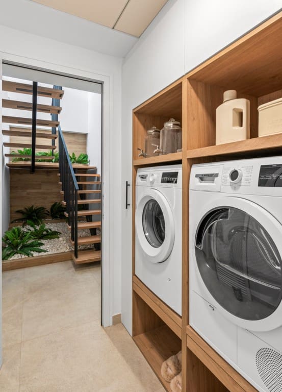 3 soveværelse Villa til salg i Polop med swimmingpool - € 725.000 (Ref: 8839337)