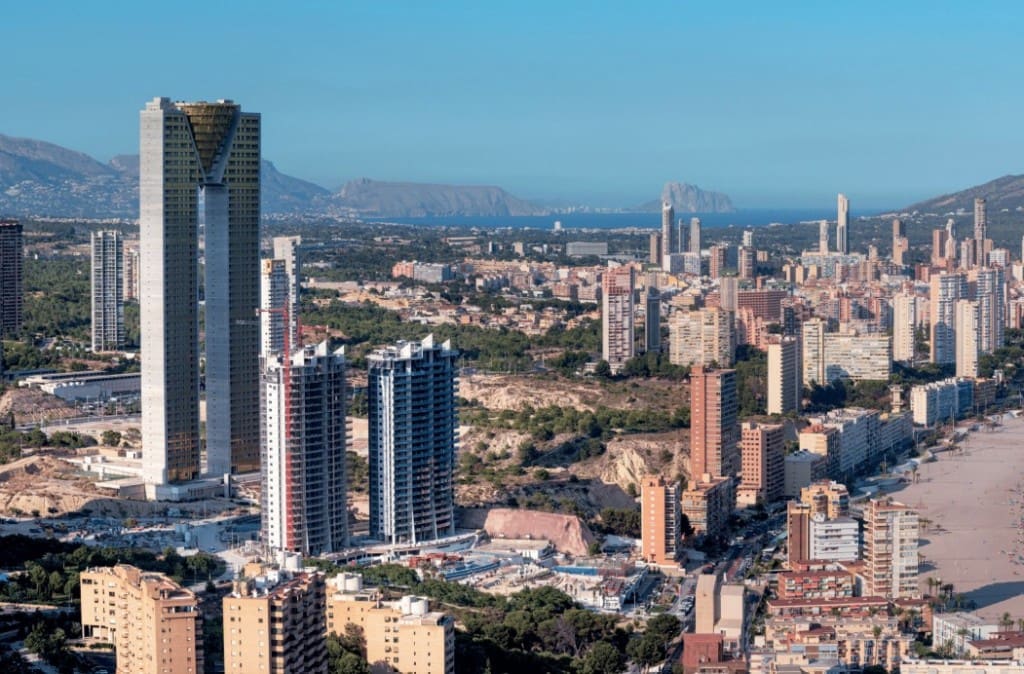 Casa de 3 habitaciones en Finestrat en venta con piscina - 495.000 € (Ref: 8891459)