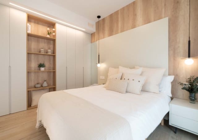 Chalet de 3 habitaciones en Ciudad Quesada, Rojales en venta con piscina - 499.999 € (Ref: 8897319)