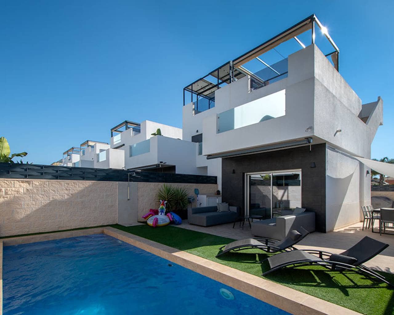 3 Zimmer Villa zu verkaufen in Ciudad Quesada mit Pool Garage - 399.900 € (Ref: 8903101)