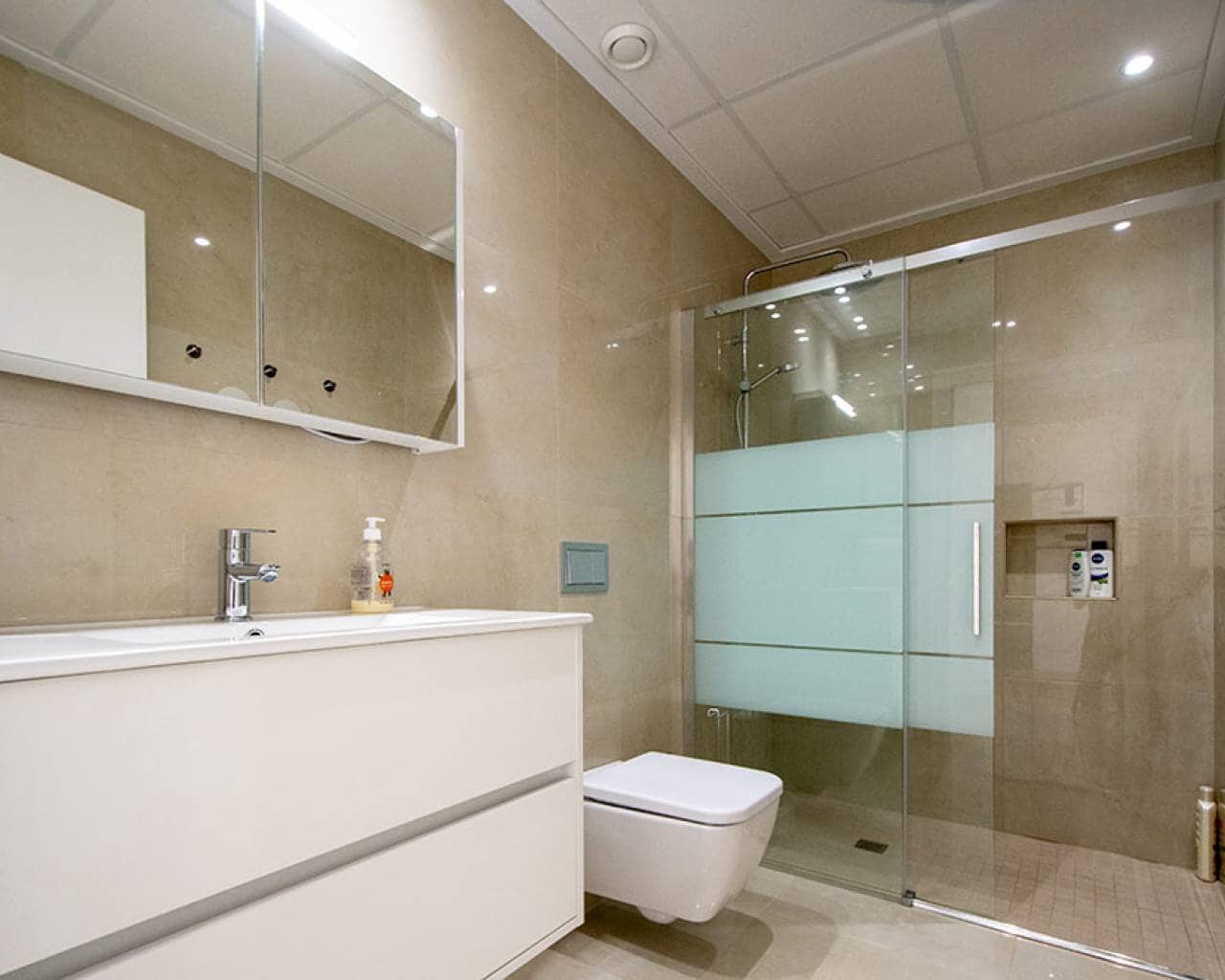 3 Zimmer Villa zu verkaufen in Ciudad Quesada mit Pool Garage - 399.900 € (Ref: 8903101)
