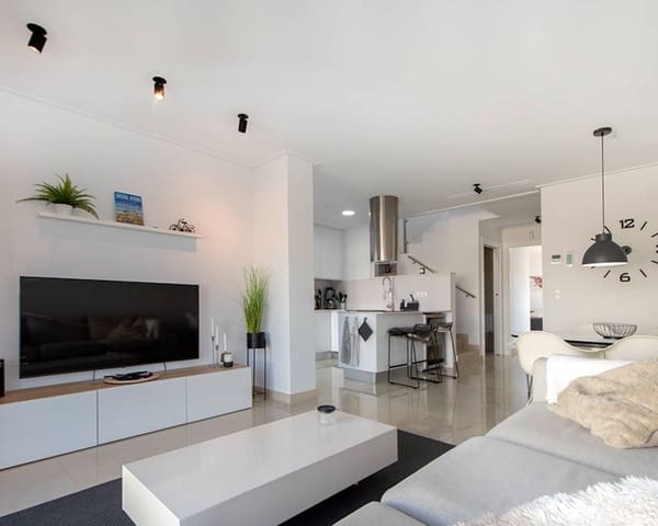 Chalet de 3 habitaciones en Ciudad Quesada, Rojales en venta con piscina garaje - 399.900 € (Ref: 8903101)
