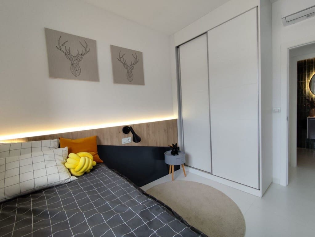 3 chambre Penthouse à vendre à San Miguel de Salinas avec piscine - 329 990 € (Ref: 8937941)