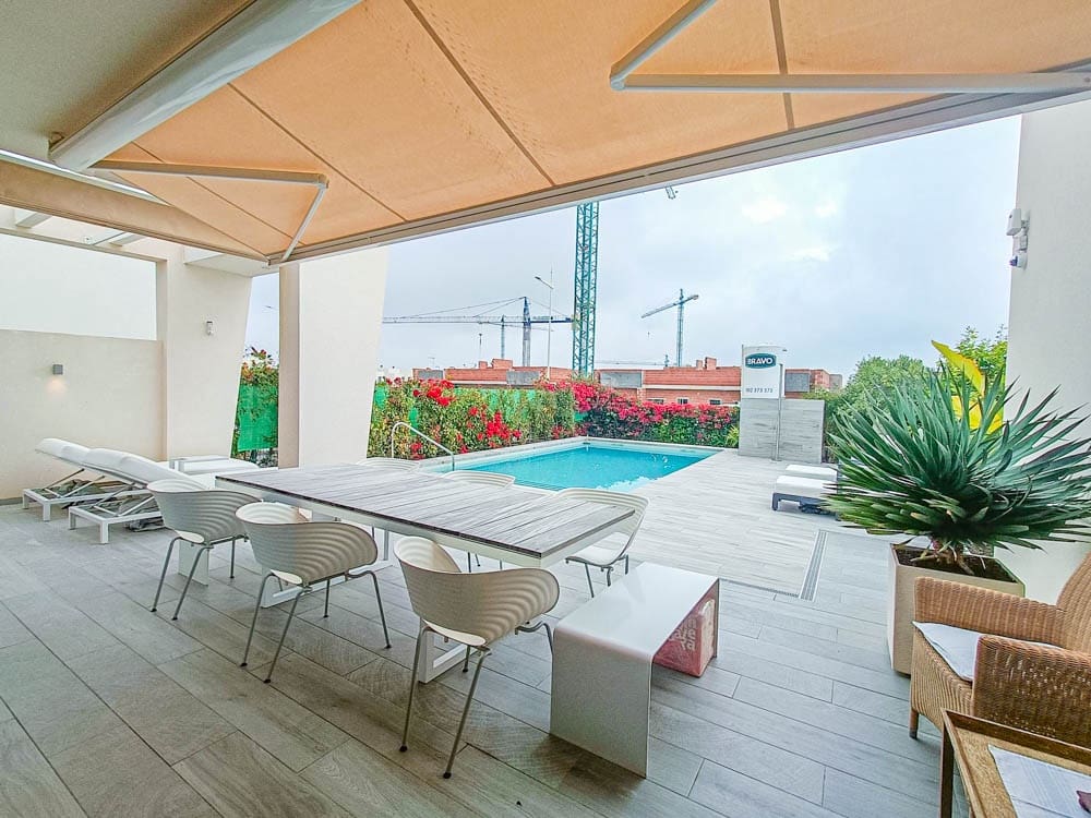2 Zimmer Villa zu verkaufen in Algorfa mit Pool Garage - 540.000 € (Ref: 8940089)