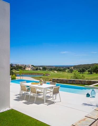 4 bedroom Villa for sale in Las Colinas Golf, Orihuela with pool - € 1,650,000 (Ref: 8952615)