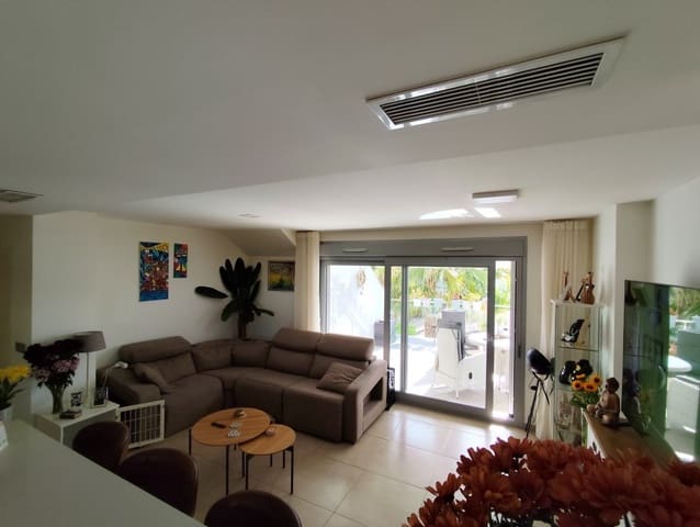 2 slaapkamer Penthouse te koop in Vistabella, Orihuela met zwembad - € 229.950 (Ref: 9026333)