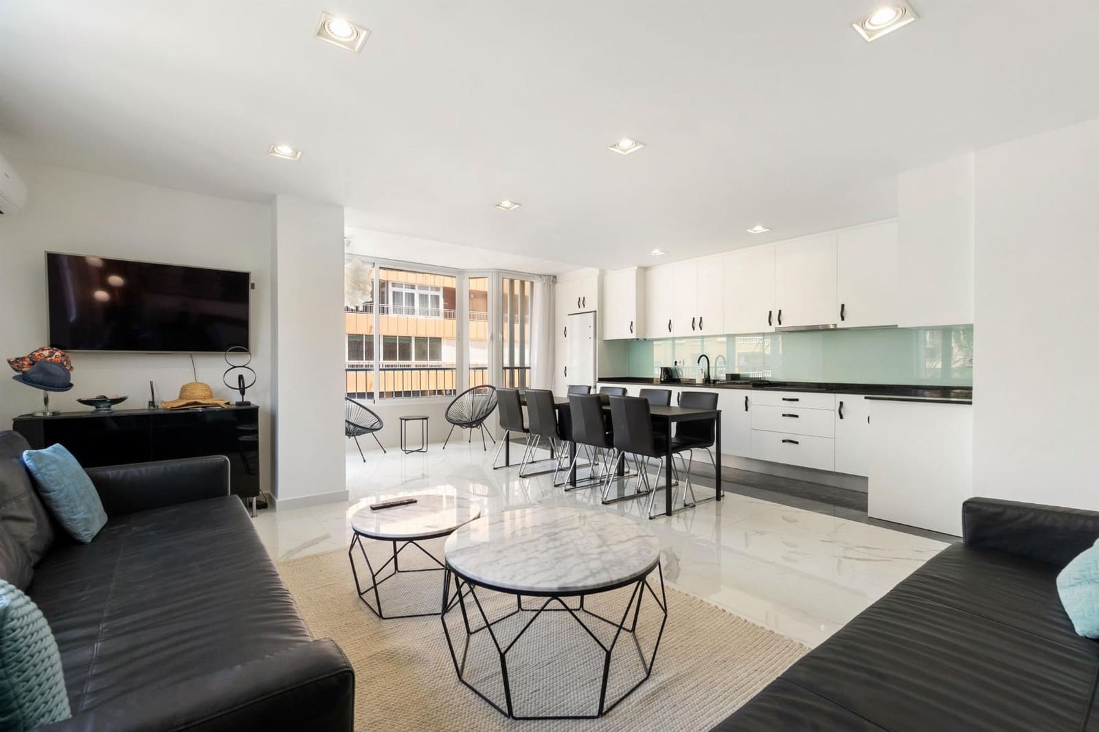 3 slaapkamer Appartement te koop in Torrevieja met zwembad - € 269.000 (Ref: 9060453)