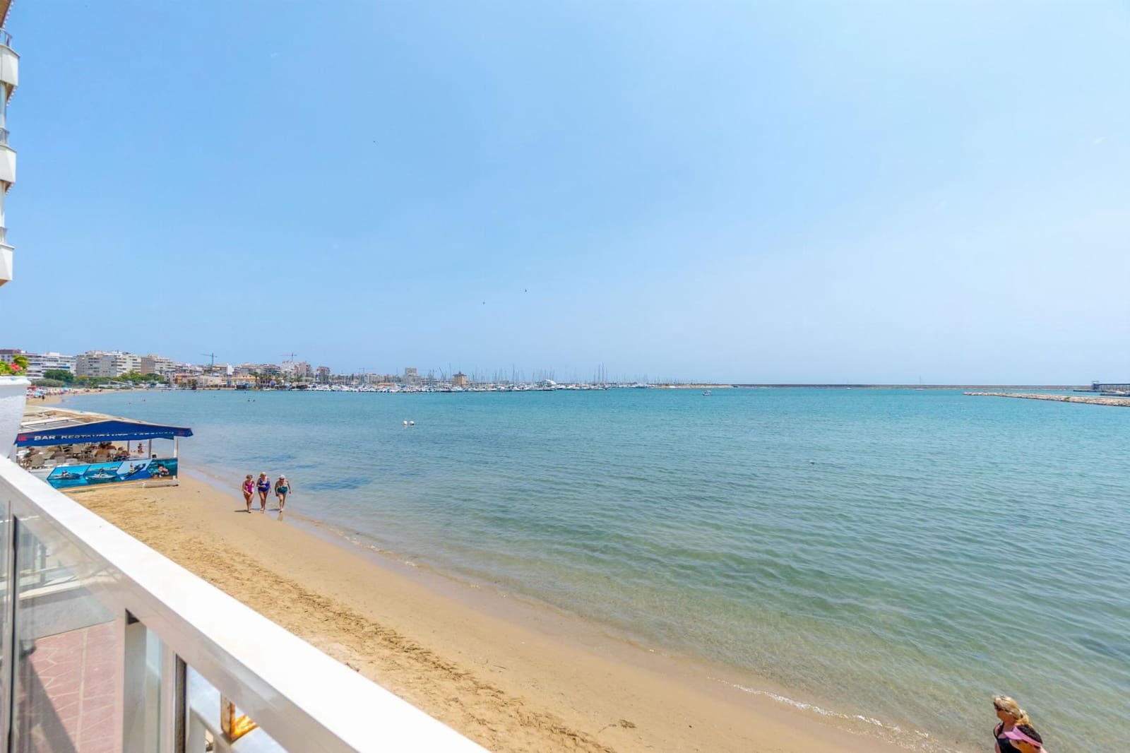 3 slaapkamer Appartement te koop in Torrevieja met zwembad - € 269.000 (Ref: 9060453)