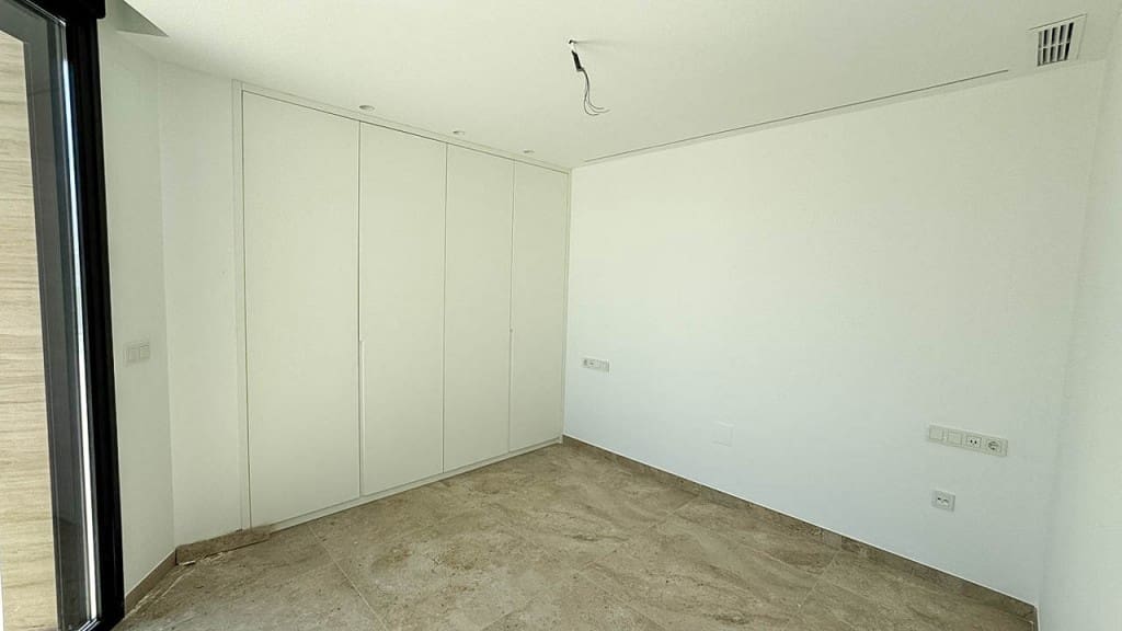 4 soverom Villa til salgs i Torrevieja med svømmebasseng - € 650 000 (Ref: 9136412)