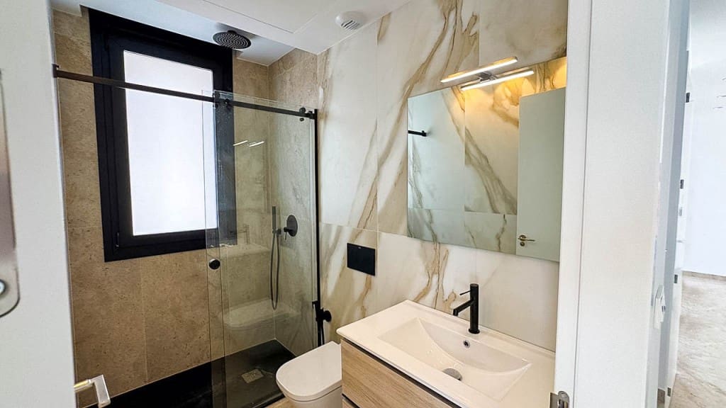 4 soverom Villa til salgs i Torrevieja med svømmebasseng - € 650 000 (Ref: 9136412)