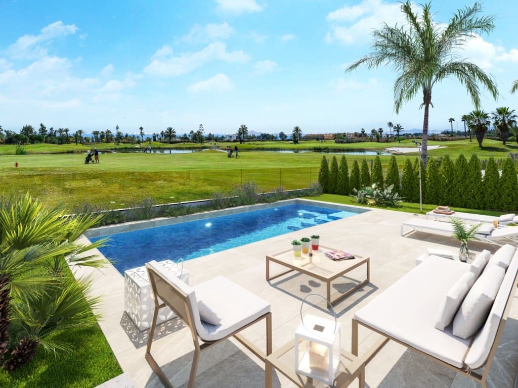 3 soverom Villa til salgs i Los Alcazares med svømmebasseng - € 550 000 (Ref: 9288430)