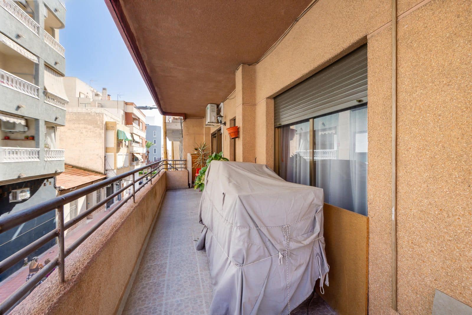 5 quarto Apartamento para venda em Torrevieja - 224 969 € (Ref: 9317832)