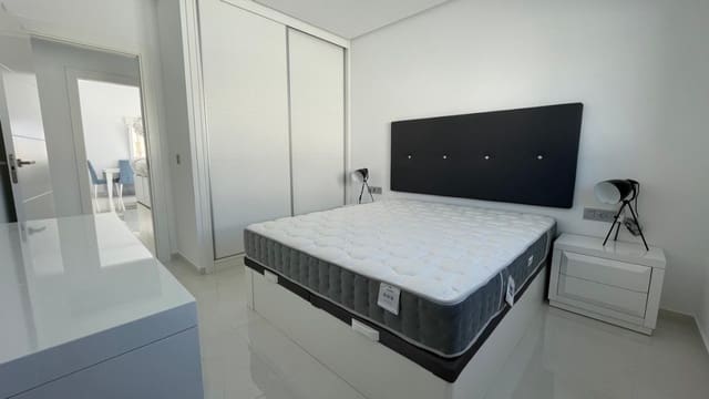 Chalet de 3 habitaciones en Rafal en venta con piscina - 415.000 € (Ref: 9379740)