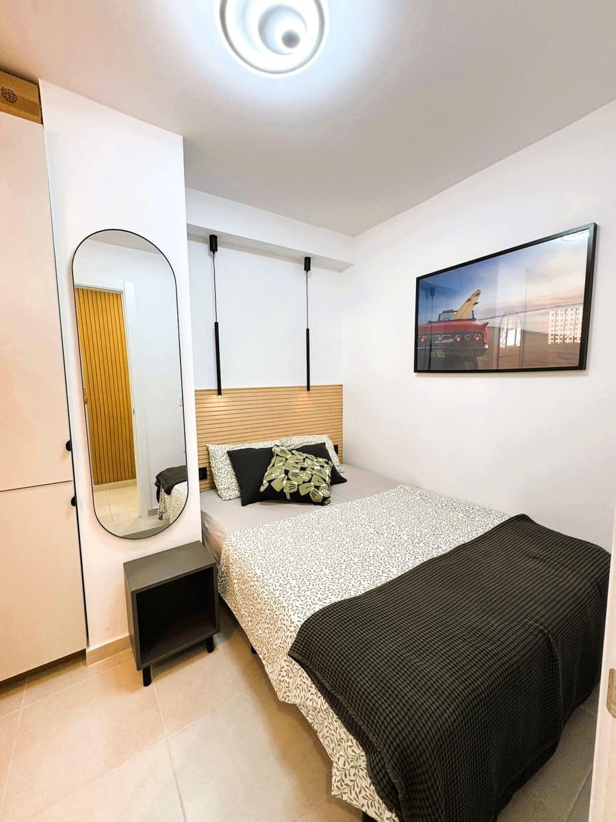 3 chambre Appartement à vendre à Torrevieja - 239 000 € (Ref: 9415421)