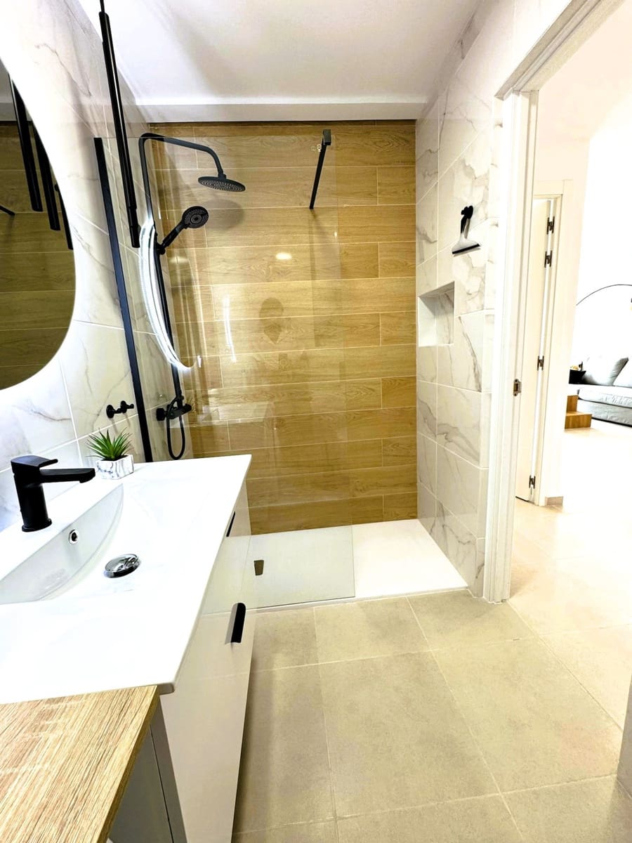 3 chambre Appartement à vendre à Torrevieja - 239 000 € (Ref: 9415421)