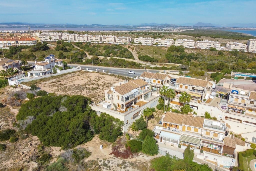 2 bedroom Apartment for sale in La Mata with pool - € 179,999 (Ref: 9417434)