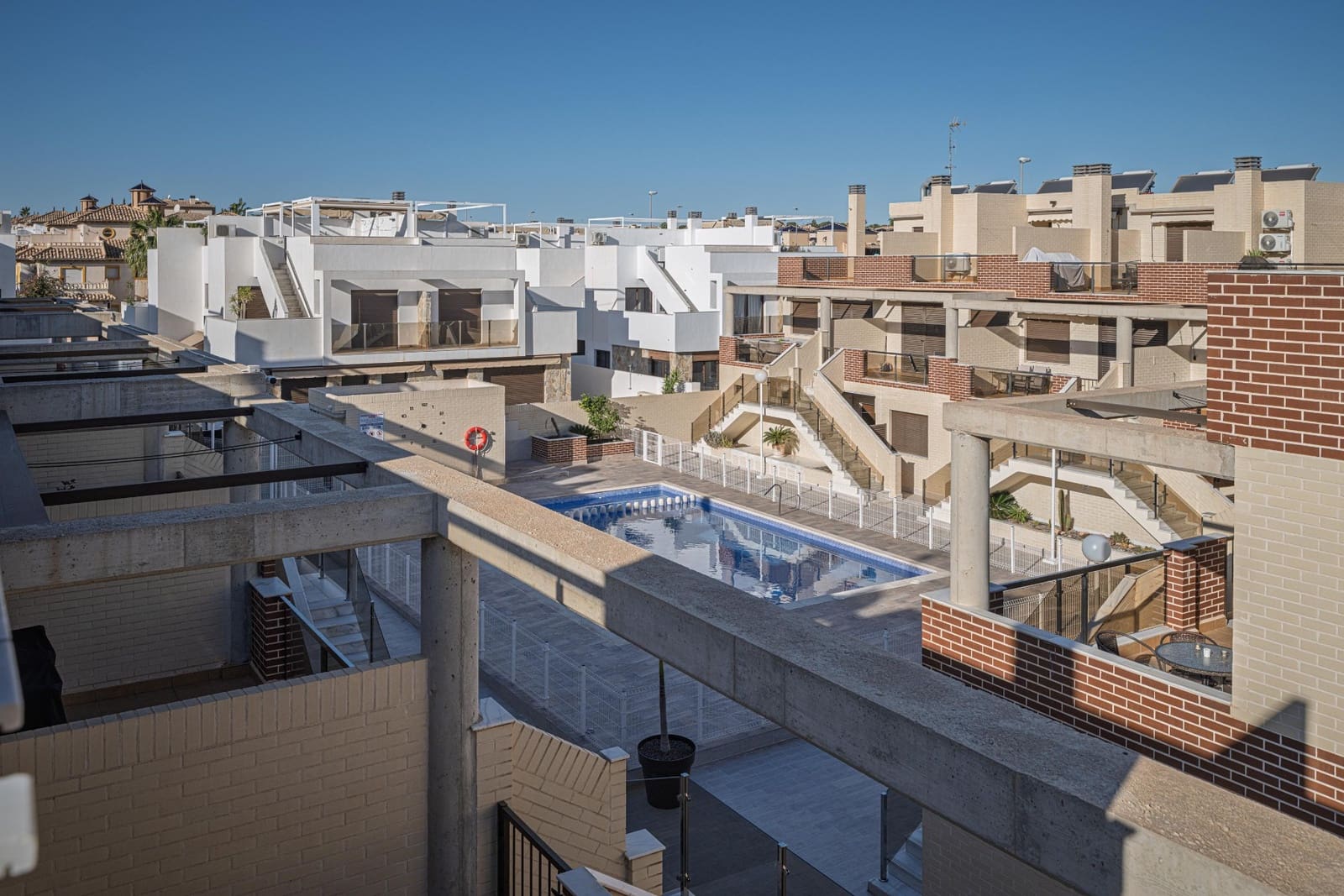 3 soverom Leilighet til salgs i Cabo Roig med svømmebasseng garasje - € 235 000 (Ref: 9441840)