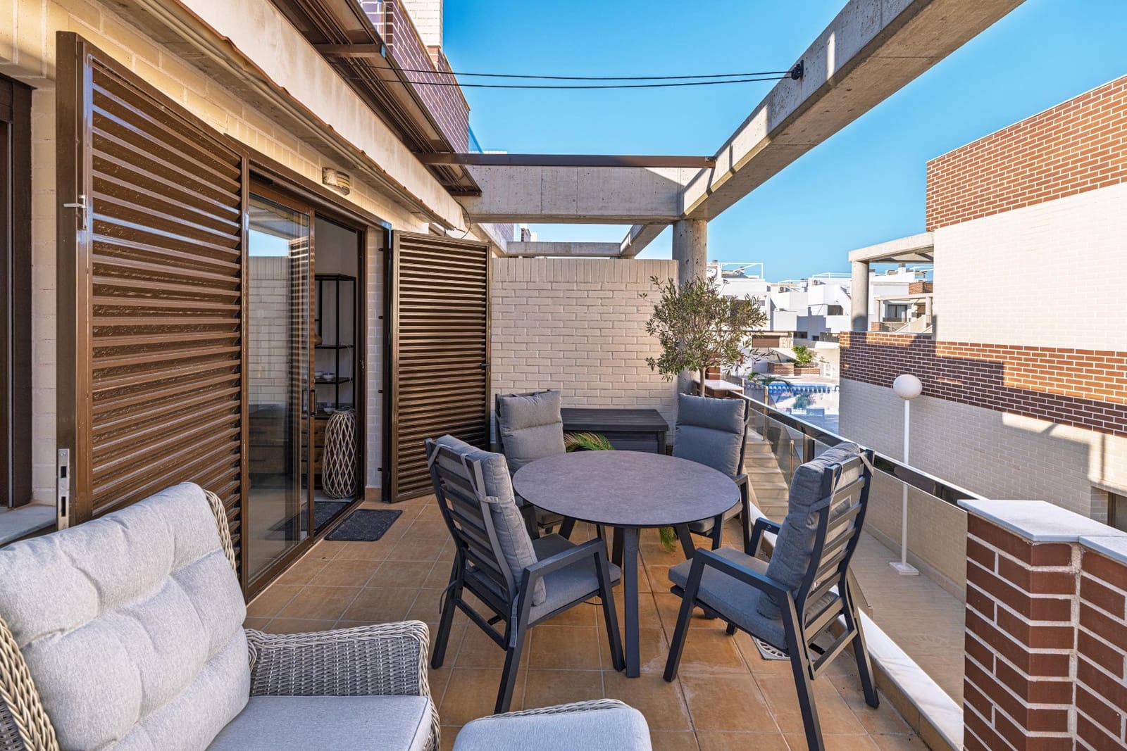 3 soverom Leilighet til salgs i Cabo Roig med svømmebasseng garasje - € 235 000 (Ref: 9441840)