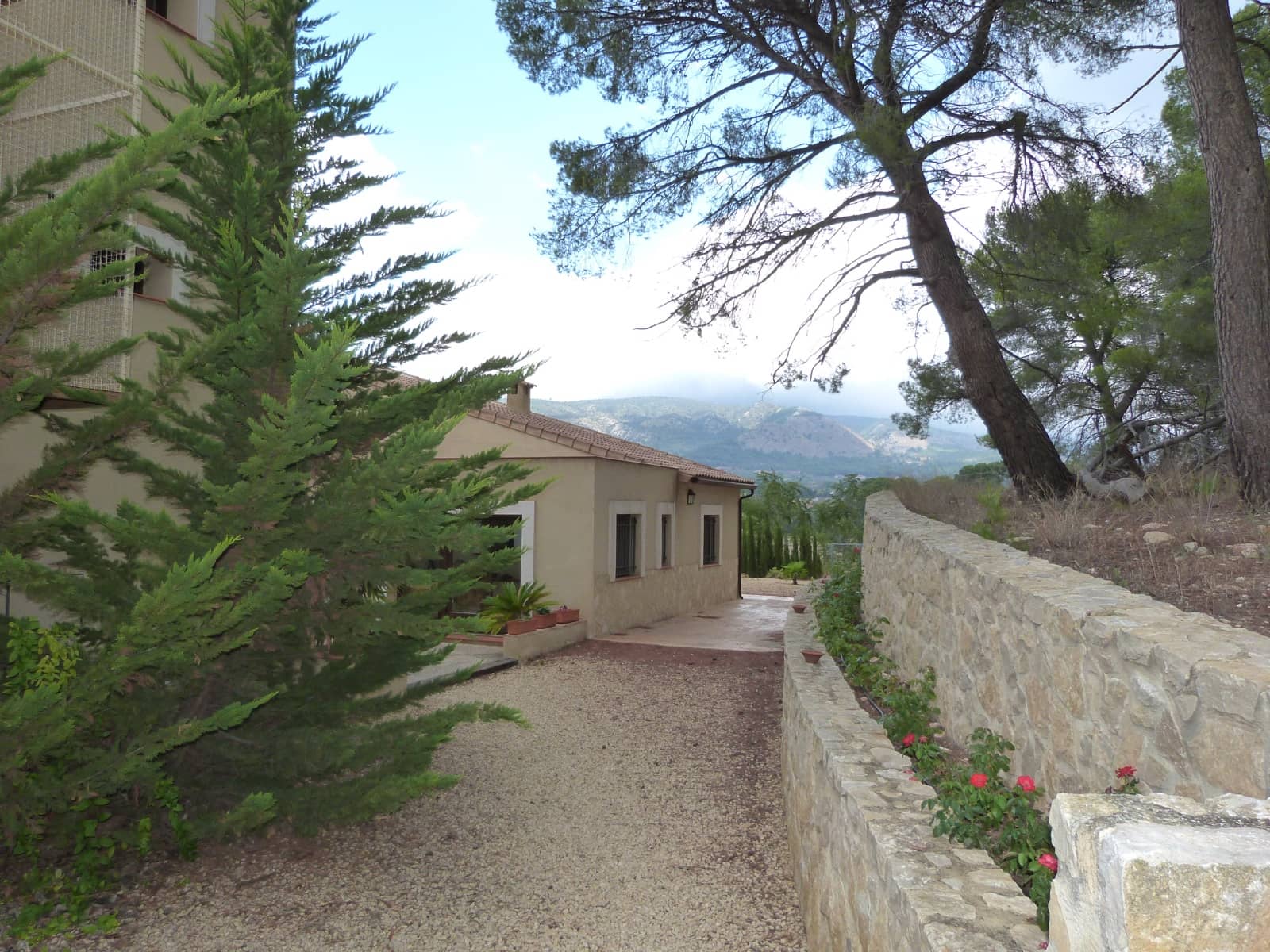 15 bedroom Finca/Country House for sale in Ibi with pool garage - € 850,000 (Ref: 9445562)