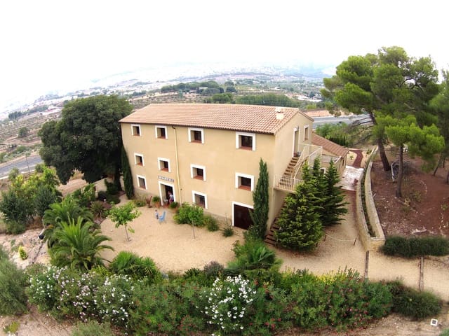 15 bedroom Finca/Country House for sale in Ibi with pool garage - € 850,000 (Ref: 9445562)