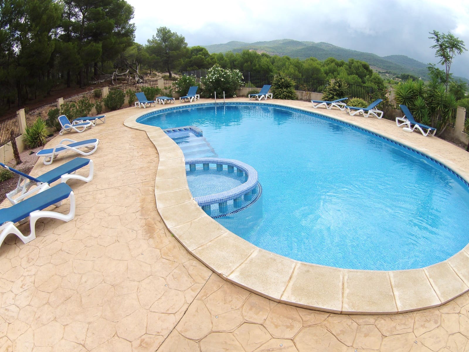 15 bedroom Finca/Country House for sale in Ibi with pool garage - € 850,000 (Ref: 9445562)