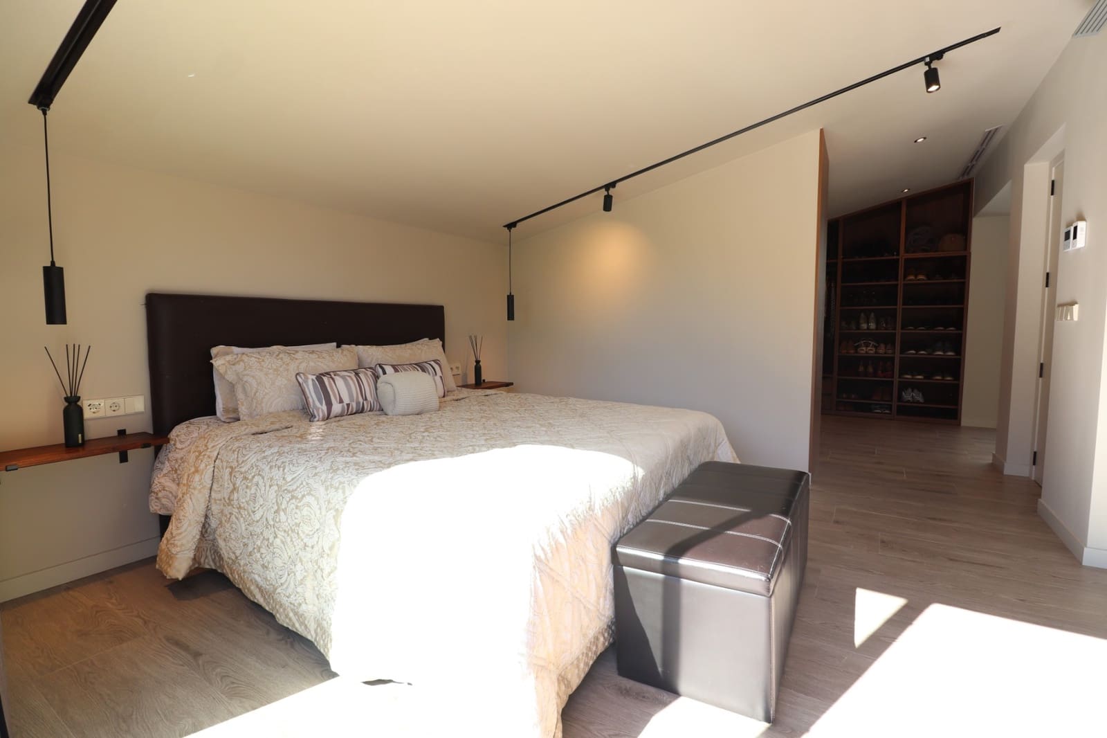 5 slaapkamer Finca/Landhuis te koop in Aspe met zwembad garage - € 1.700.000 (Ref: 9445580)