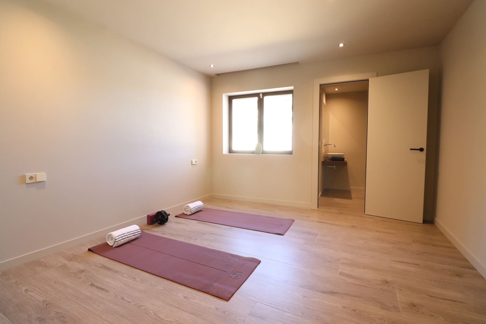 5 slaapkamer Finca/Landhuis te koop in Aspe met zwembad garage - € 1.700.000 (Ref: 9445580)