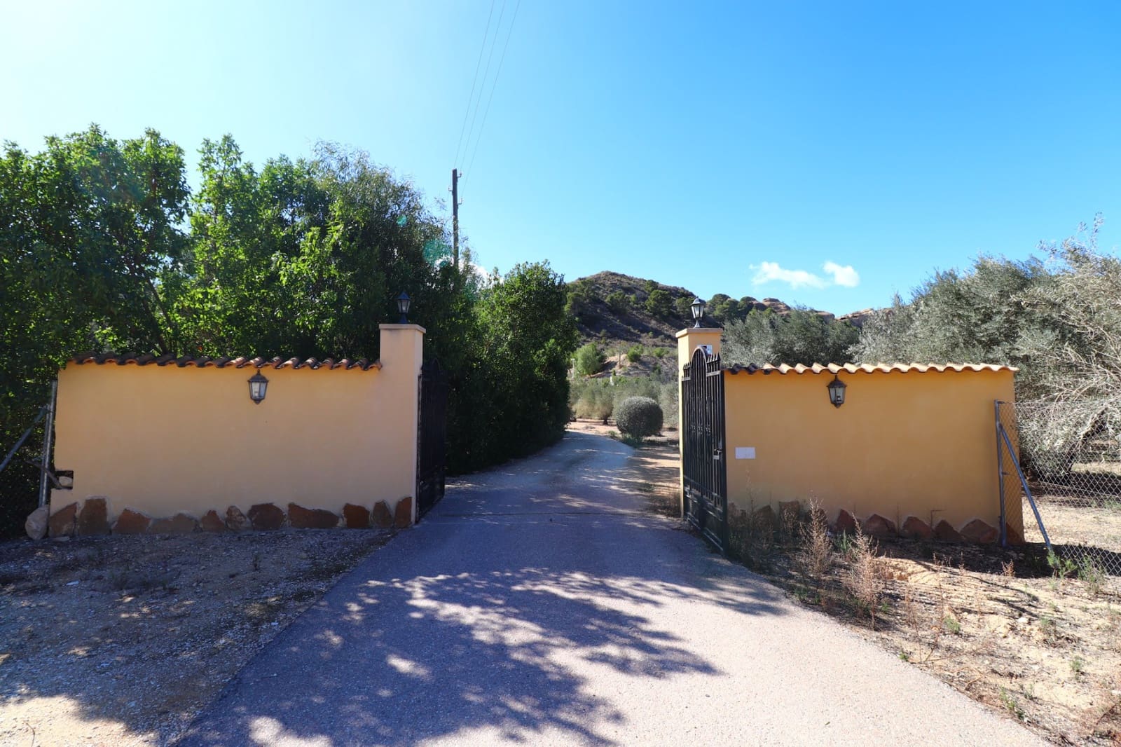 5 slaapkamer Finca/Landhuis te koop in Aspe met zwembad garage - € 1.700.000 (Ref: 9445580)