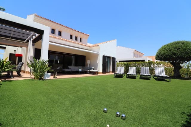 3 sypialnia Willa na sprzedaż w Algorfa z basenem garażem - 550 000 € (Ref: 9445611)