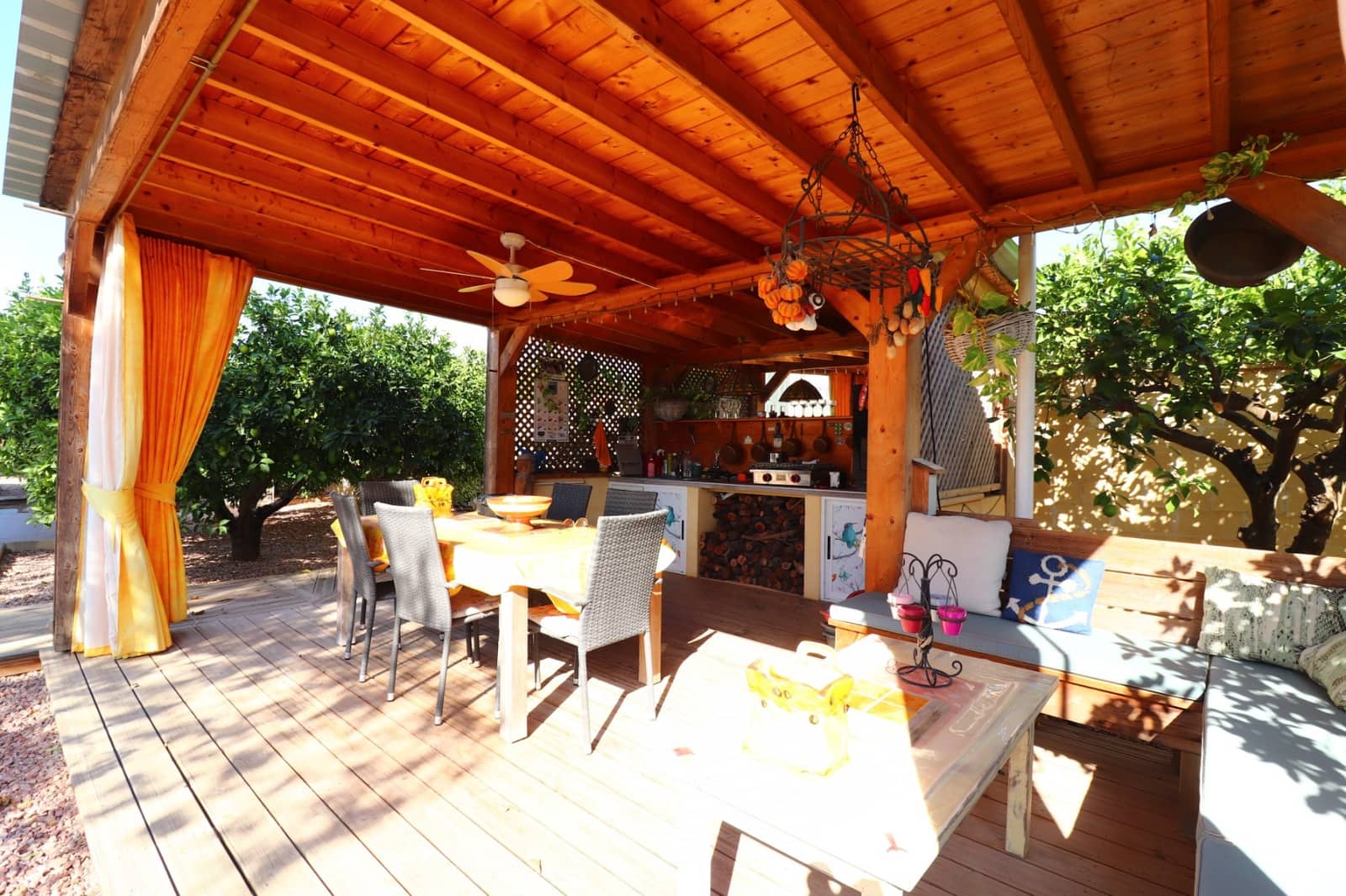 3 chambre Finca/Maison de Campagne à vendre à Orihuela avec piscine garage - 355 000 € (Ref: 9445624)