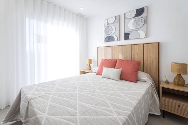 2 slaapkamer Appartement te koop in La Manga del Mar Menor met zwembad - € 213.259 (Ref: 9447189)