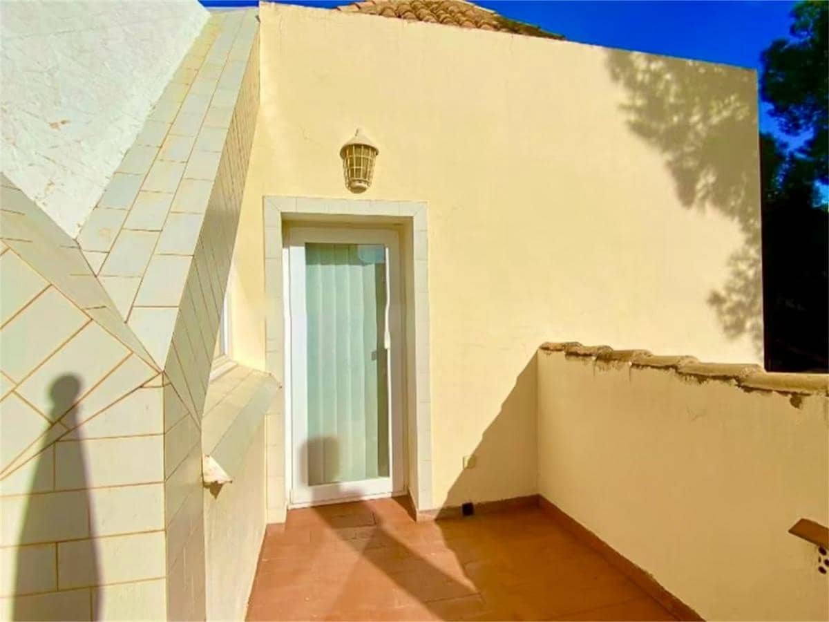 Chalet de 4 habitaciones en Altea en venta con piscina - 532.000 € (Ref: 9457800)
