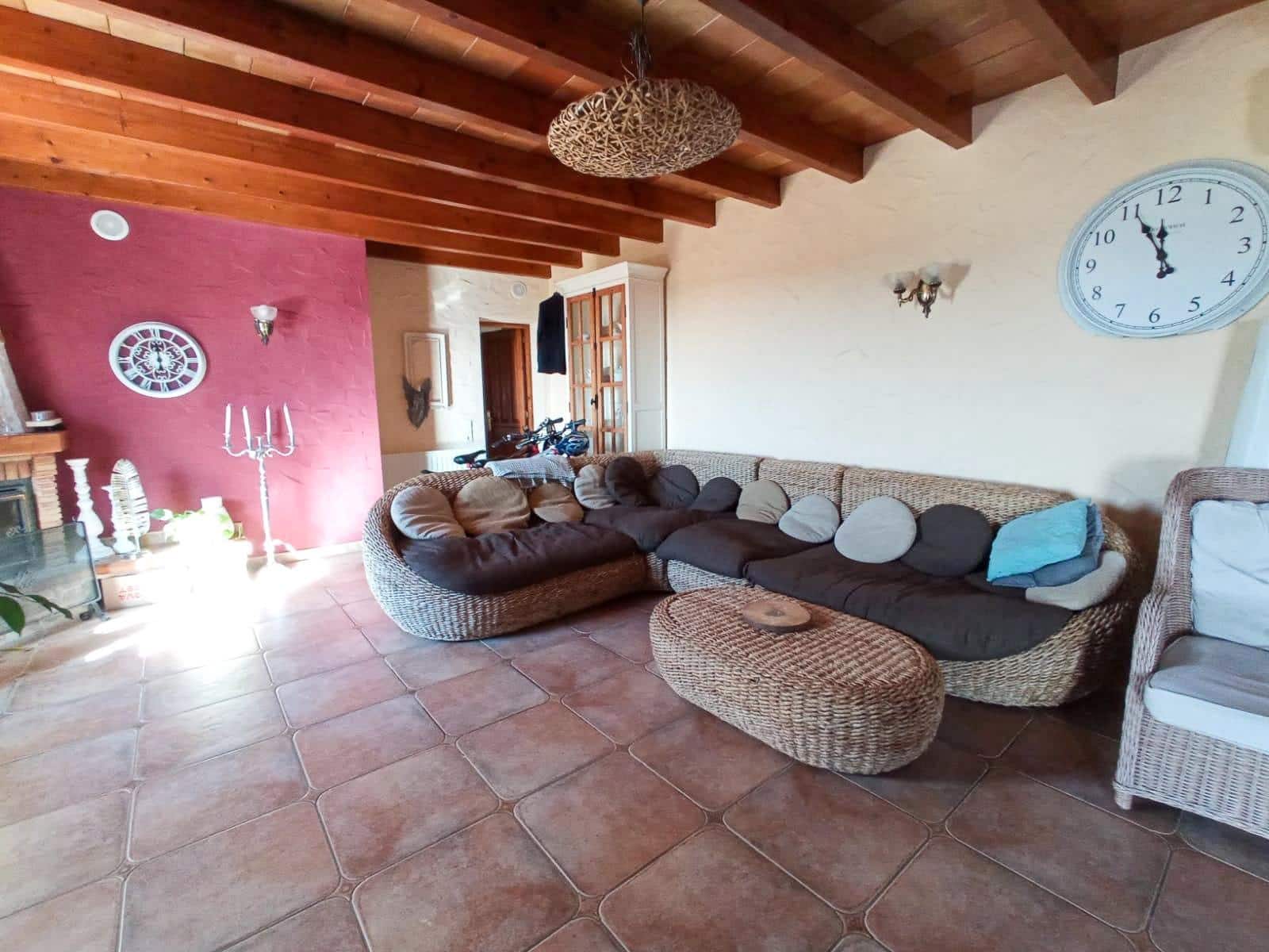 3 slaapkamer Villa te koop in Alfaz del Pi / L'Alfas del Pi met zwembad garage - € 1.210.000 (Ref: 9457817)